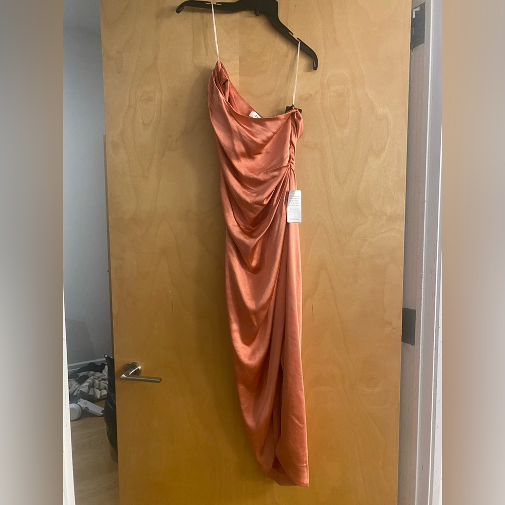 Elliatt Cassini Pleated One Shoulder Dress - New With Tags - Size XS